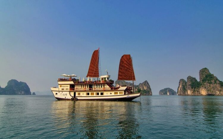 Dragon’s Pearl Cruise – 3 days 2 nights