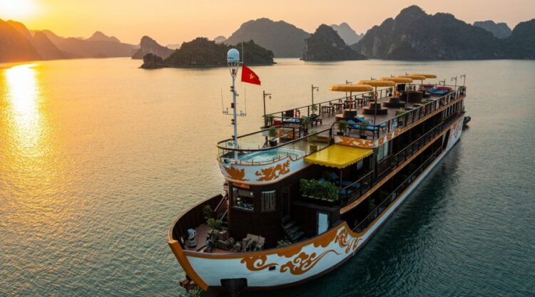 Nostalgia Cruises – 2 days 1 night