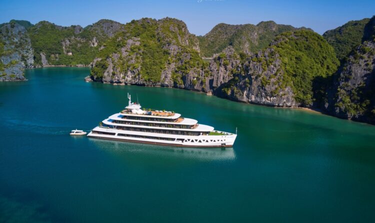 Elite of the Seas – 2 Days 1 Night