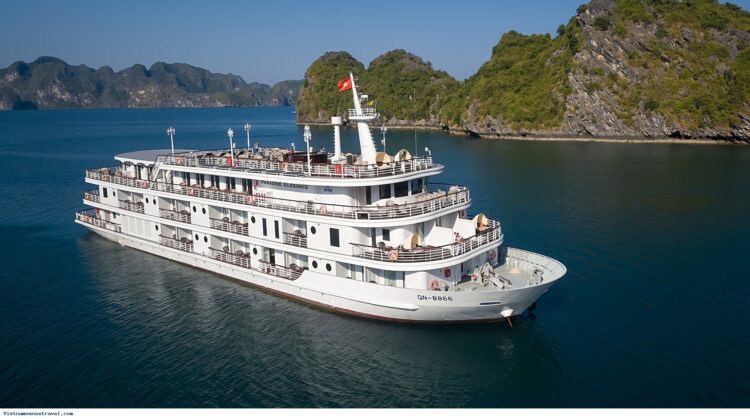 Paradise Elegance Cruise – 3 days 2 nights