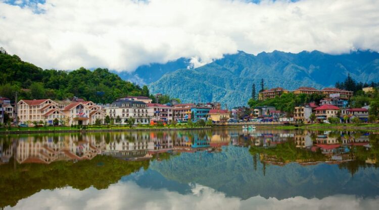 Fansipan, Biking to Muong Hoa Valley 3days-4nights – Sapa by train