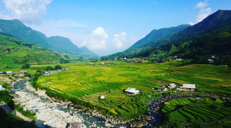 Sapa tour by bus – 2days-1night – Hotel stay